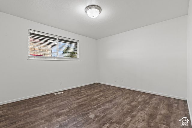 6072 S 2550 W, Roy, UT 84067