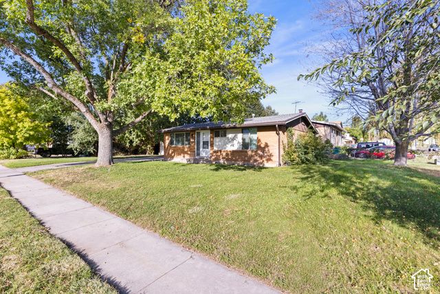 6072 S 2550 W, Roy, UT 84067