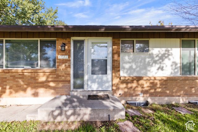 6072 S 2550 W, Roy, UT 84067