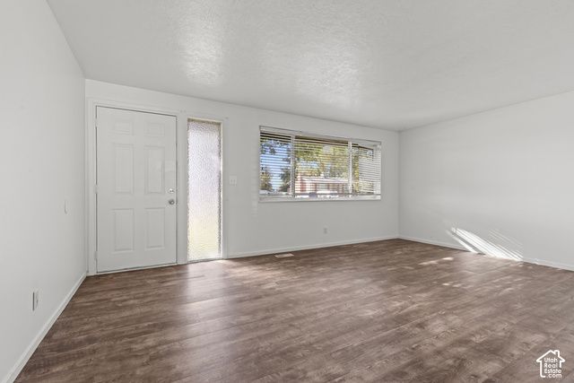 6072 S 2550 W, Roy, UT 84067