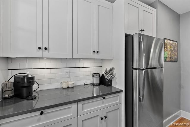 903 E 2nd Street, Royal Oak, MI 48067