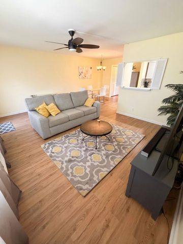 68 Brighton B, Boca Raton, FL 33434