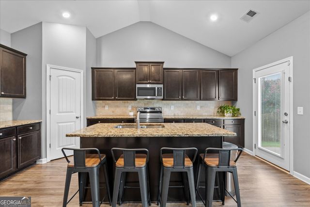 2559 Grayton Loop, Villa Rica, GA 30180