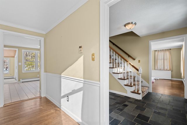 36 Buckridge Drive, Amherst, NH 03031