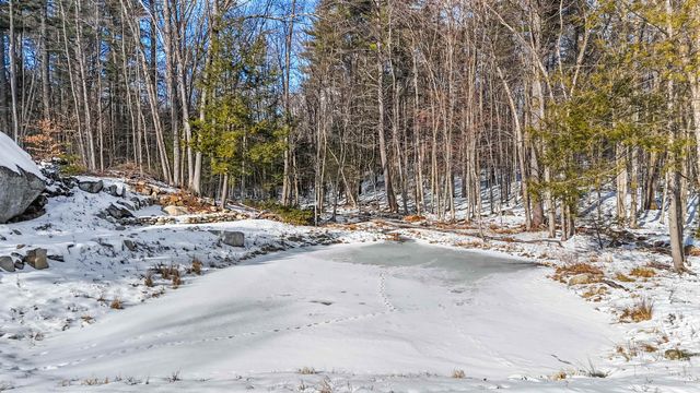 36 Buckridge Drive, Amherst, NH 03031