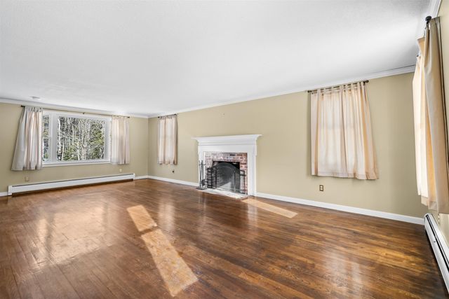 36 Buckridge Drive, Amherst, NH 03031