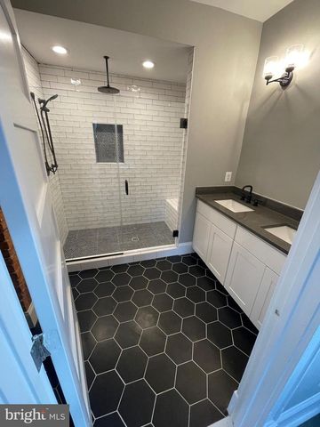 5601 S BEND RD, Baltimore, MD 21209