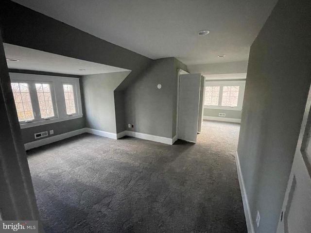 5601 S BEND RD, Baltimore, MD 21209