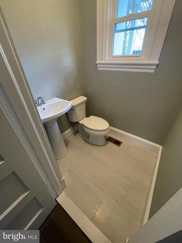 5601 S BEND RD, Baltimore, MD 21209