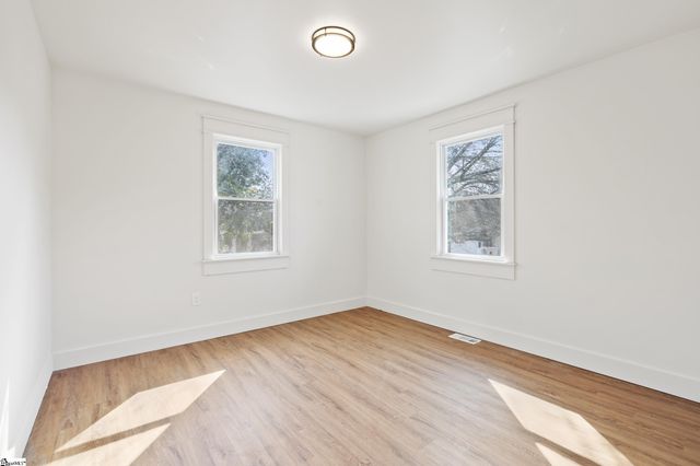 15 Lermann Drive, Greenville, SC 29605