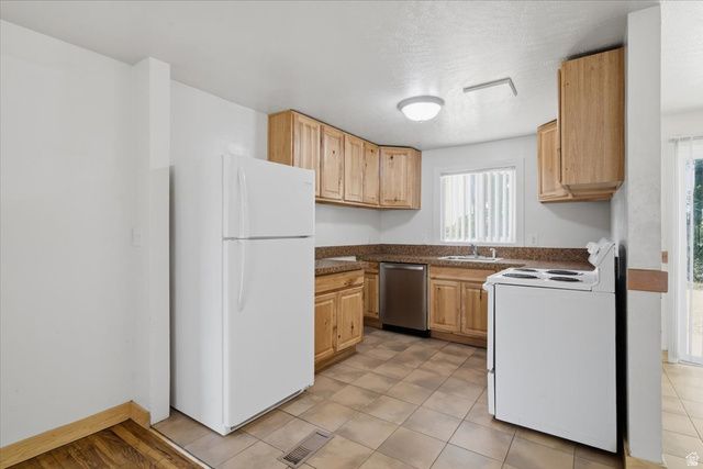 2443 N 475 W, Sunset, UT 84015