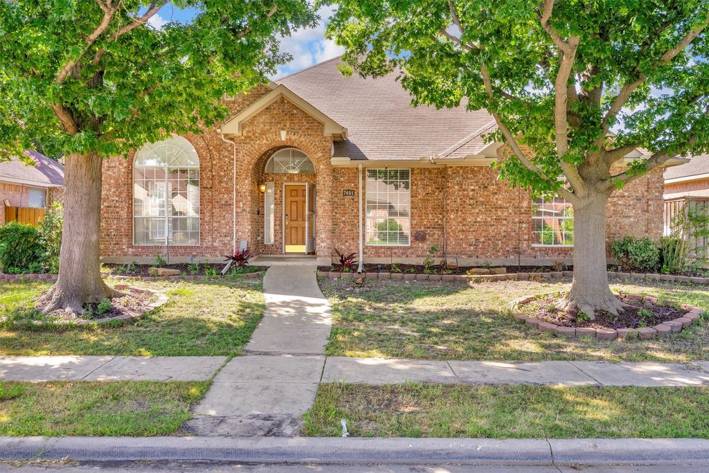 7401 Centenary Drive, Rowlett, TX 75089
