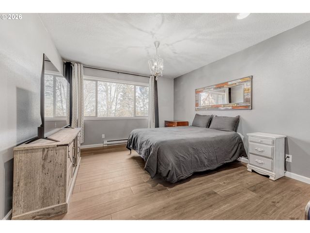 66 OSWEGO, Lake Oswego, OR 97035