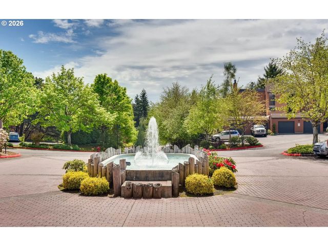 66 OSWEGO, Lake Oswego, OR 97035