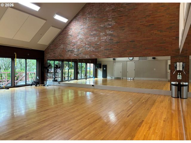 66 OSWEGO, Lake Oswego, OR 97035