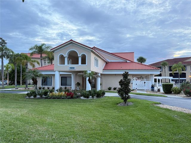407 BOUCHELLE DRIVE 303, New Smyrna Beach, FL 32169