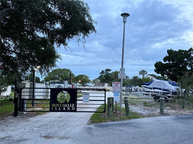 407 BOUCHELLE DRIVE 303, New Smyrna Beach, FL 32169