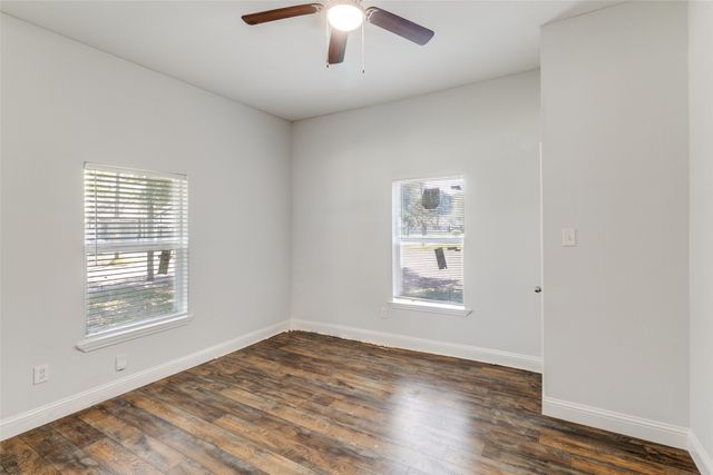 2323 Stoneman Street, Dallas, TX 75215