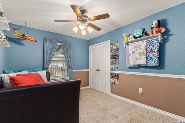 1353 HUNTERS CT, Seguin, TX 78155