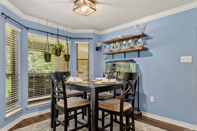 1353 HUNTERS CT, Seguin, TX 78155