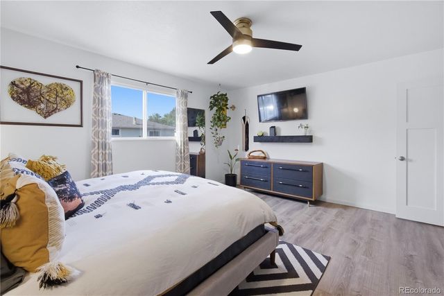 1250 S Monaco Street Parkway 12, Denver, CO 80224