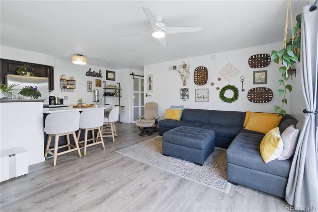 1250 S Monaco Street Parkway 12, Denver, CO 80224