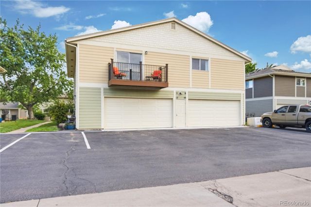 1250 S Monaco Street Parkway 12, Denver, CO 80224