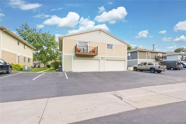 1250 S Monaco Street Parkway 12, Denver, CO 80224