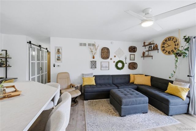 1250 S Monaco Street Parkway 12, Denver, CO 80224