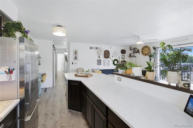 1250 S Monaco Street Parkway 12, Denver, CO 80224