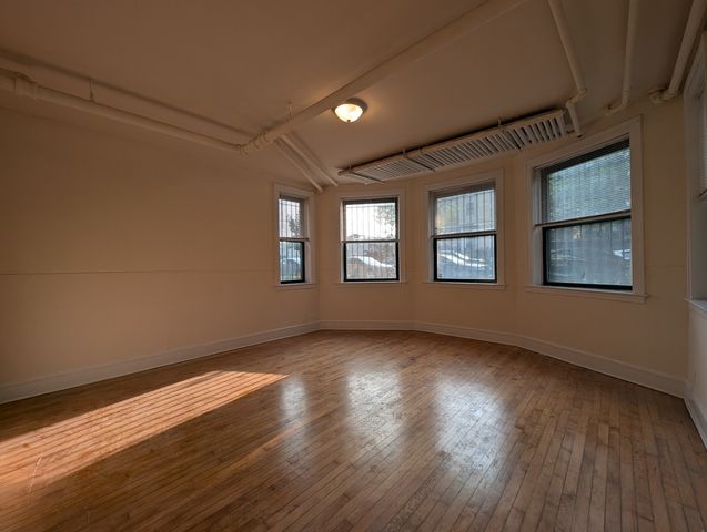 2330 N Spaulding Avenue G, Chicago, IL 60647