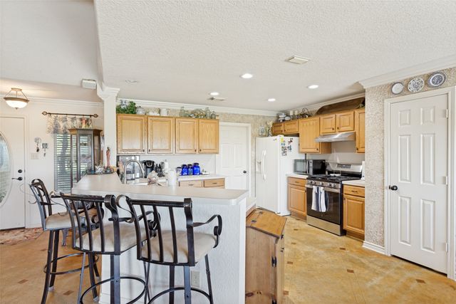 108 Gladdis Lane, Springtown, TX 76082