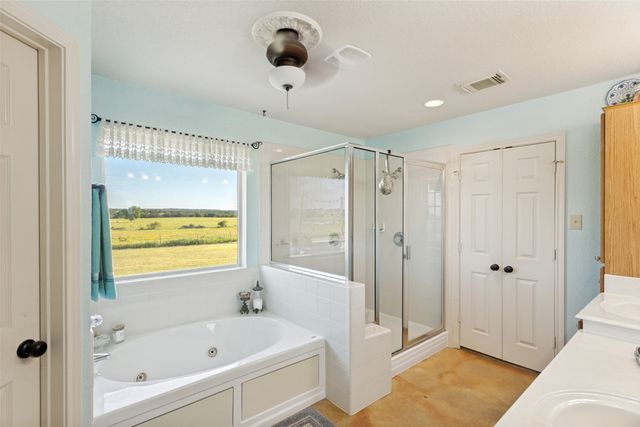 108 Gladdis Lane, Springtown, TX 76082