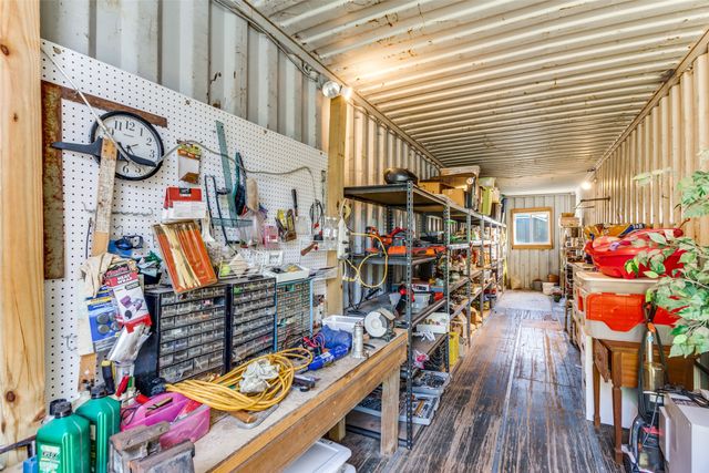 108 Gladdis Lane, Springtown, TX 76082