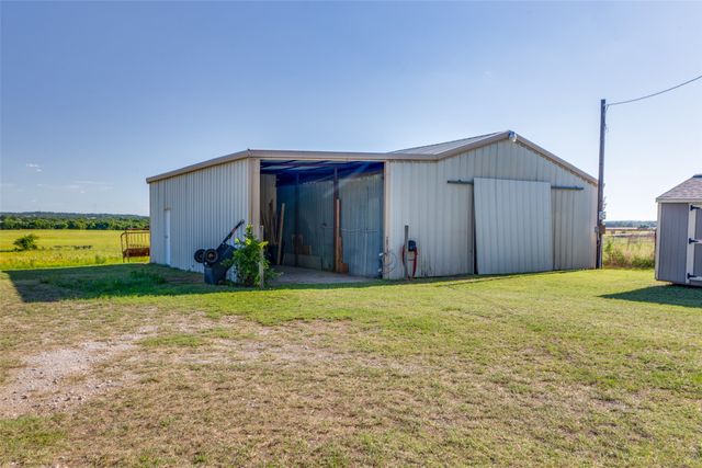 108 Gladdis Lane, Springtown, TX 76082