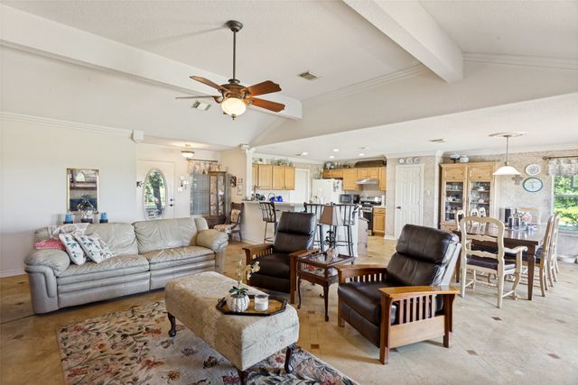 108 Gladdis Lane, Springtown, TX 76082