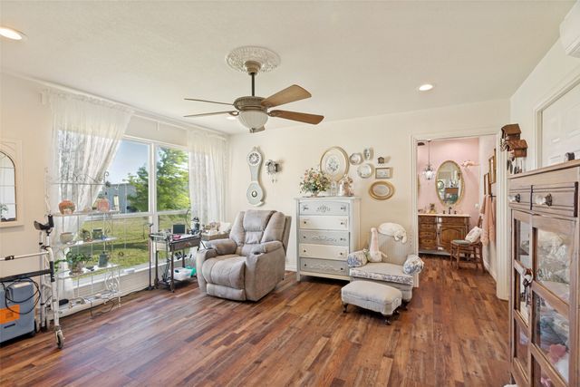 108 Gladdis Lane, Springtown, TX 76082