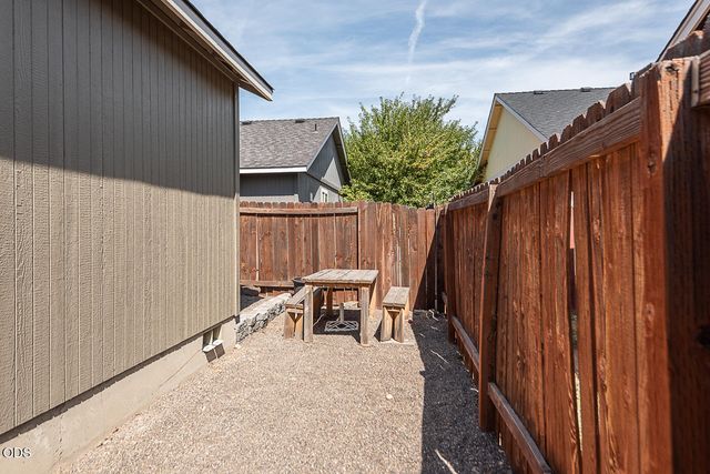 20062 Mount Faith Place, Bend, OR 97702
