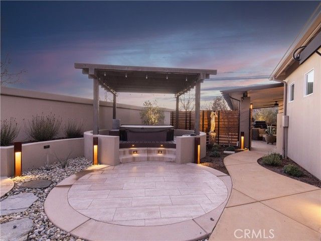 320 Cool Valley, Paso Robles, CA 93446