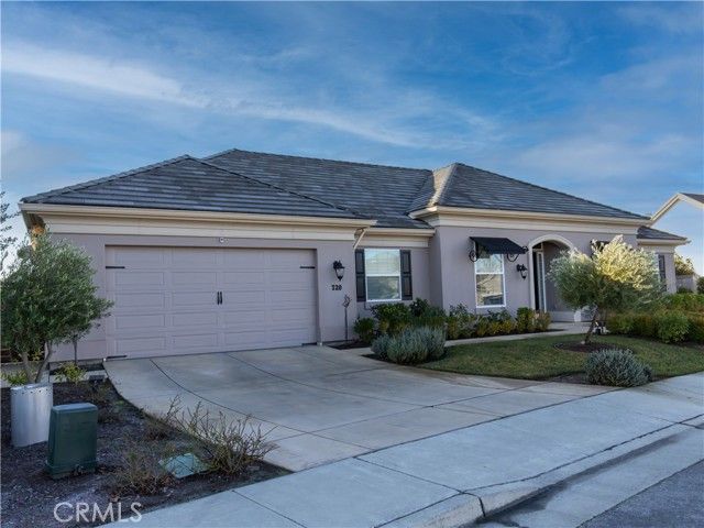 320 Cool Valley, Paso Robles, CA 93446