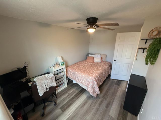 182 Shelter Ln, Amherst, VA 24521