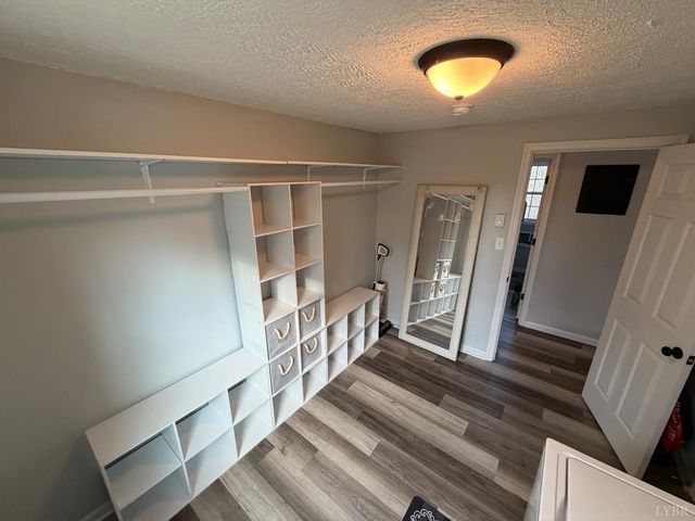 182 Shelter Ln, Amherst, VA 24521