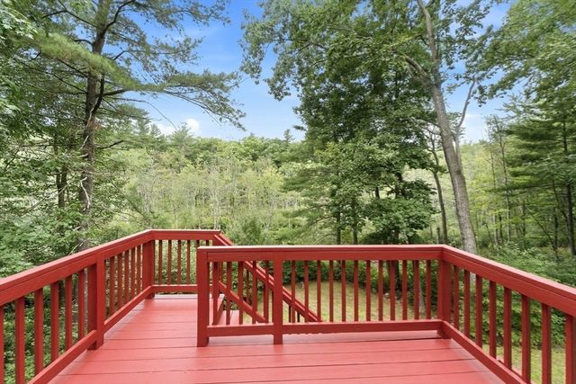 115 Sutton Rd, Webster, MA 01570