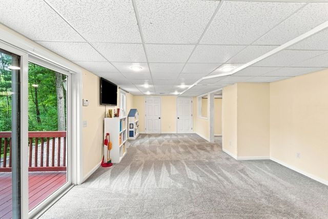 115 Sutton Rd, Webster, MA 01570