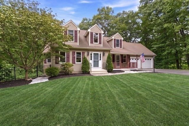 115 Sutton Rd, Webster, MA 01570