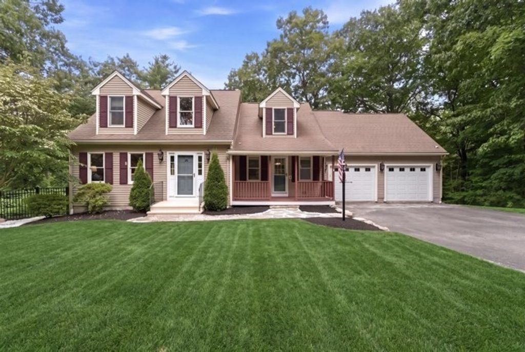 115 Sutton Rd, Webster, MA 01570