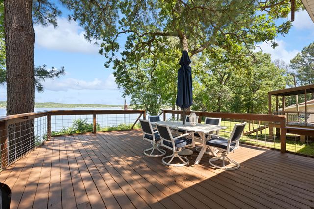 24721 S 613 Road, Grove, OK 74344