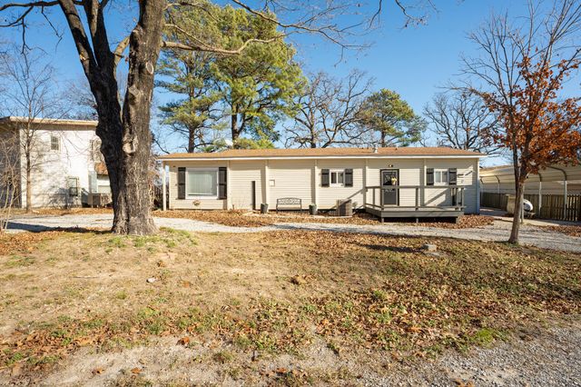 24721 S 613 Road, Grove, OK 74344