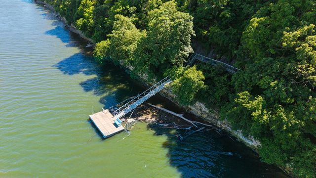 24721 S 613 Road, Grove, OK 74344