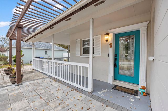 15204 MONET DRIVE, Tampa, FL 33613